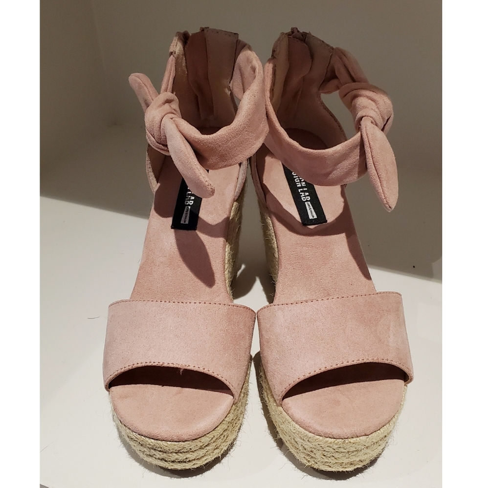Wedges - Picture 2 of 3